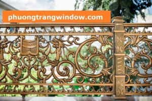 lan can ban công nhôm đúc