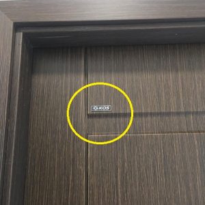 cửa nhựa abs kos