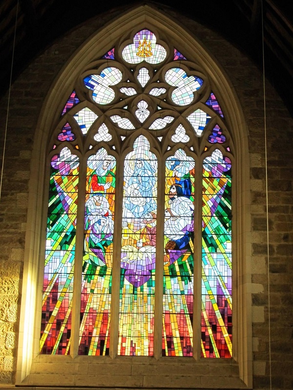 tranh kính nhà thờ đẹp