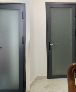 cửa nhôm 1 cánh kính mờ