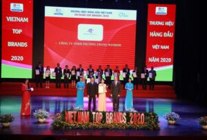 công ty phương trang window nhận giải thương hiệu hàng đầu Việt Nam