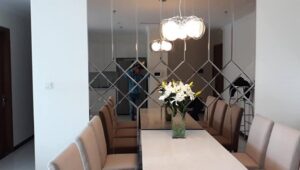 gương soi trang trí phòng bếp